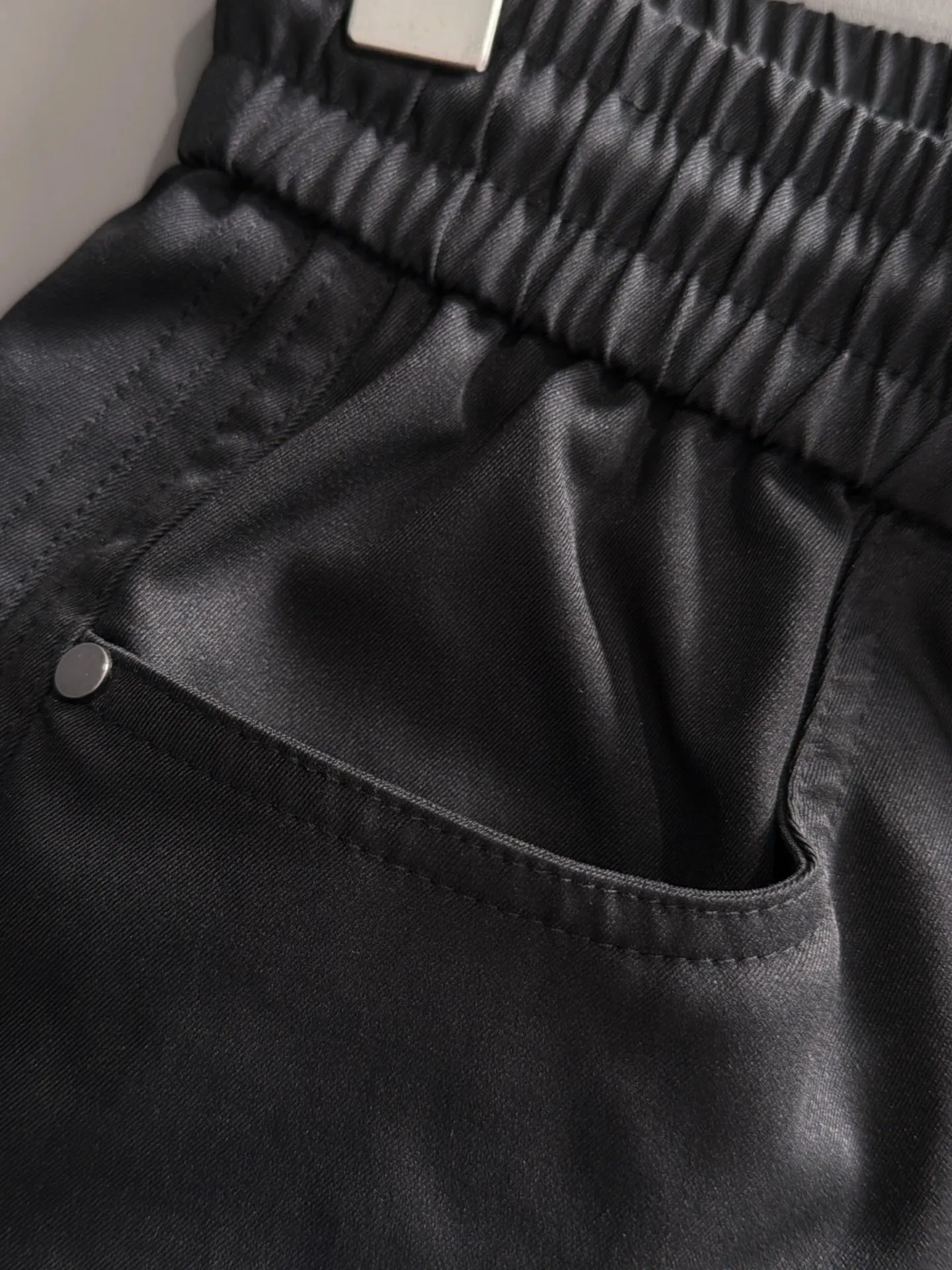 Paris 2026 spring summer New Arrival casual pants, counters custom fabric Breathable high comfort, impeccable details, brand elements design concept, reflecting high quality. The hand feels delicate and soft! Casual cuts and awesome upper body! Sizes: M-4XL